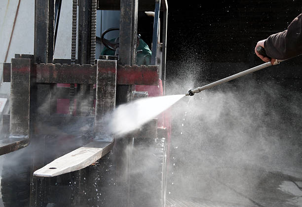 Best Commercial Pressure Washing  in Fairview, CA